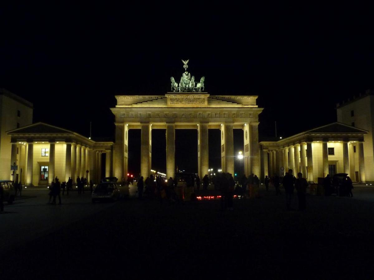 Apartment&Rooms Near Brandenburg Gate Berlin Zewnętrze zdjęcie